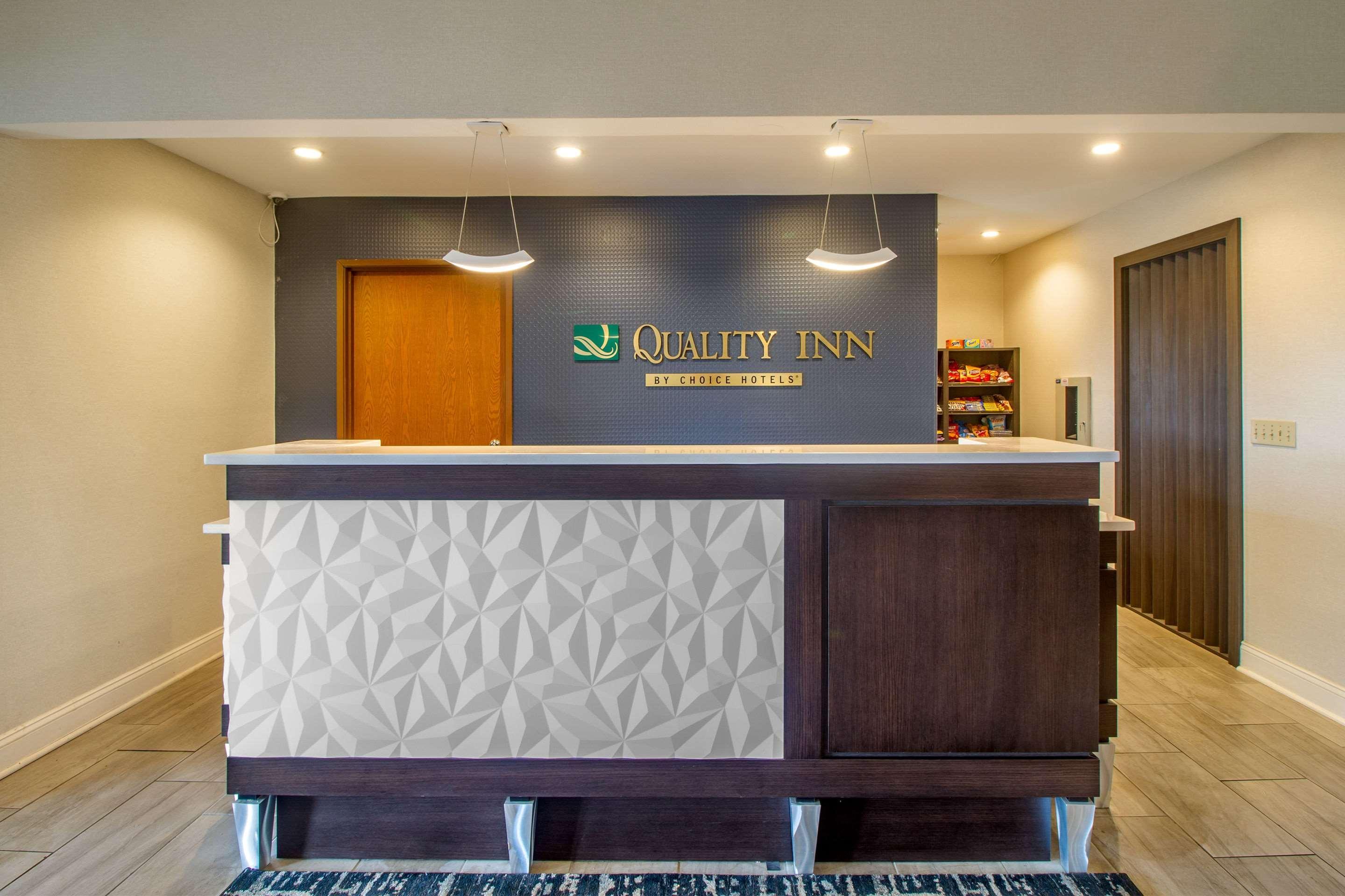 Quality Inn Danville Buitenkant foto